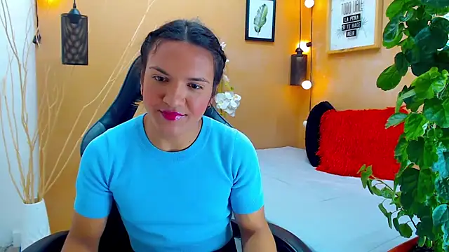 Snapshot of aslyhernandez_7 chatting on September 13, 2025, 12:16 pm aslyhernandez 7 online show from September 13, 2025, 12:16 pm