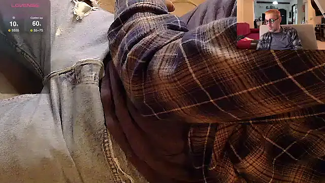 NofaceMan   online show from December 2, 2024, 4:04 pm