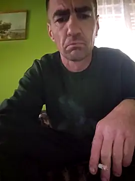 Gabesz1986xh online show from April 14, 2026, 2:22 pm