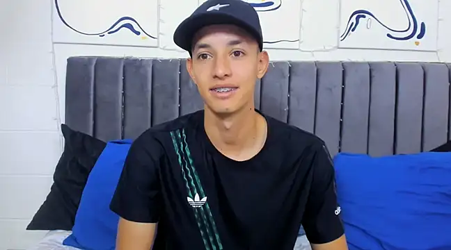 Snapshot of jake_shadow14 chatting on February 20, 2025, 6:03 pm jake shadow14 online show from February 20, 2025, 6:03 pm