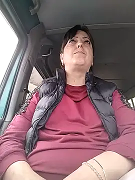 larylary6969 online show from October 28, 2025, 9:19 am