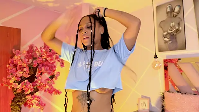 Elith noa online show from September 23, 2025, 7:21 pm