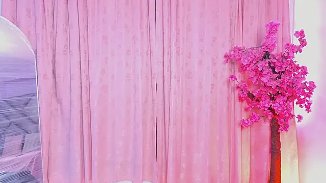 Snapshot of Elith_noa chatting on January 7, 2026, 7:30 pm Elith noa online show from January 7, 2026, 7:30 pm