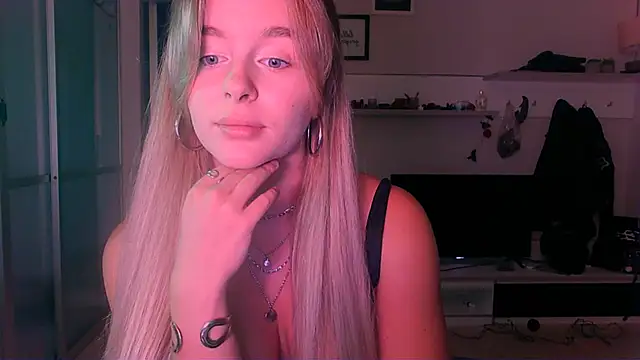 Eva Jaya online show from September 23, 2025, 11:06 am