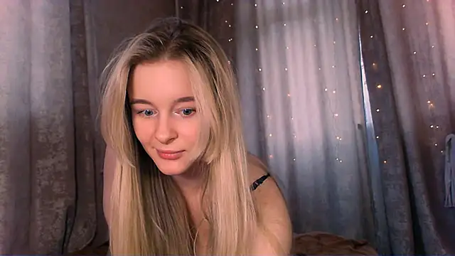 Eva Jaya online show from March 5, 2025, 1:06 pm