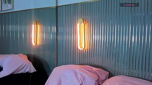 Snapshot of mylittle_princess chatting on October 26, 2025, 12:49 pm mylittle princess online show from October 26, 2025, 12:49 pm