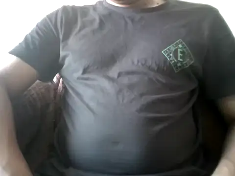 Snapshot of YoBody755 chatting on October 21, 2025, 10:03 am YoBody755 online show from October 21, 2025, 10:03 am