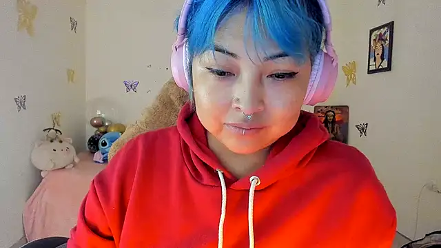 Snapshot of Shaddycute_ chatting on September 23, 2025, 12:34 pm Shaddycute online show from September 23, 2025, 12:34 pm