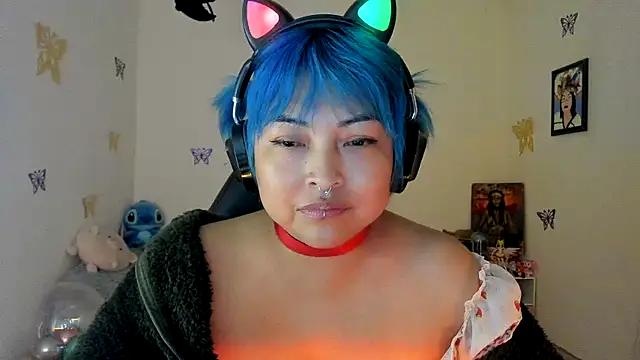 Snapshot of Shaddycute_ chatting on September 9, 2025, 10:30 pm Shaddycute online show from September 9, 2025, 10:30 pm