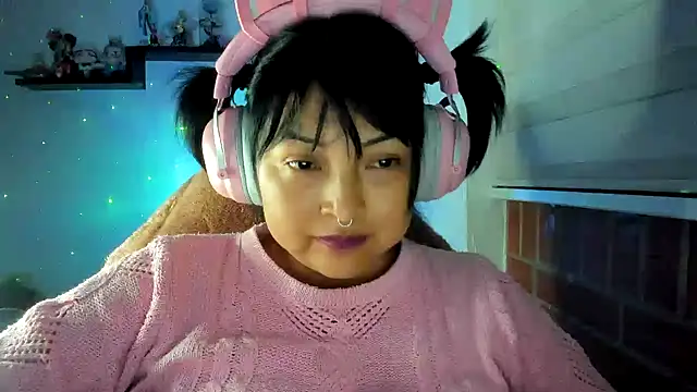 Shaddycute  online show from June 30, 2026, 3:17 am
