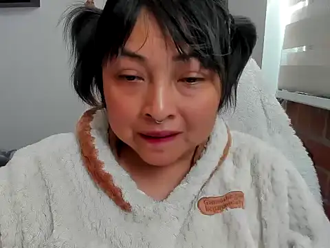 Shaddycute  online show from June 15, 2026, 6:07 pm