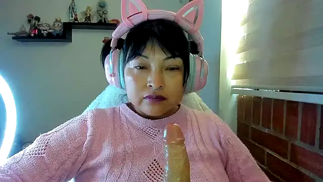 Shaddycute  online show from June 29, 2026, 12:49 pm