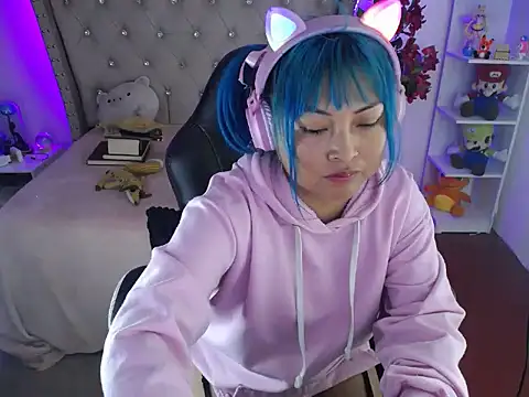 Snapshot of Shaddycute_ chatting on February 3, 2025, 3:17 pm Shaddycute online show from February 3, 2025, 3:17 pm