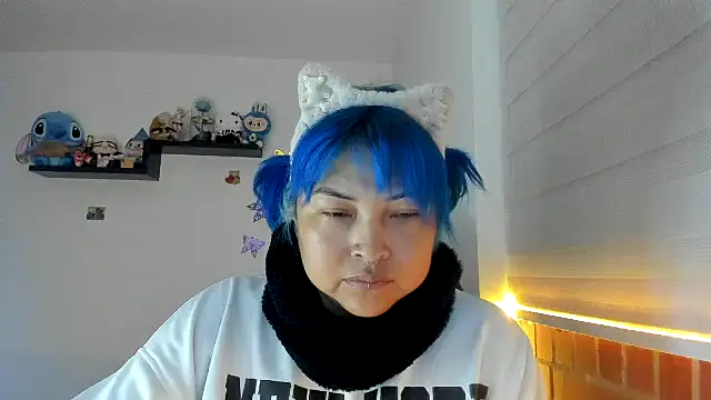 Snapshot of Shaddycute_ chatting on November 10, 2025, 9:47 am Shaddycute online show from November 10, 2025, 9:47 am