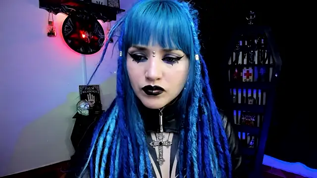 Snapshot of DimmuandDarkness chatting on December 22, 2025, 1:22 pm DimmuandDarkness online show from December 22, 2025, 1:22 pm