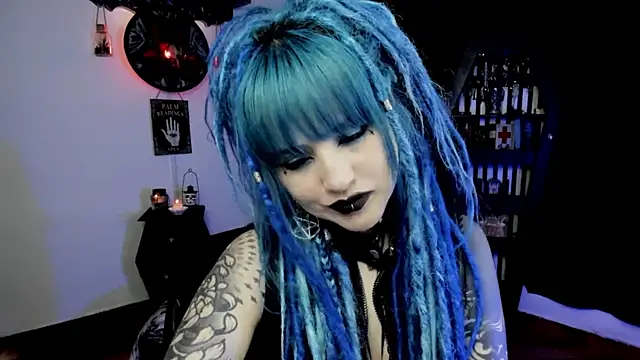 Snapshot of DimmuandDarkness chatting on January 14, 2026, 9:02 am DimmuandDarkness online show from January 14, 2026, 9:02 am