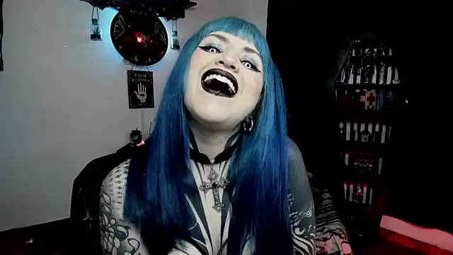 Snapshot of DimmuandDarkness chatting on February 3, 2026, 9:47 am DimmuandDarkness online show from February 3, 2026, 9:47 am