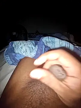 Snapshot of indianhunk2000 chatting on January 1, 2025, 9:52 pm indianhunk2000 online show from January 1, 2025, 9:52 pm