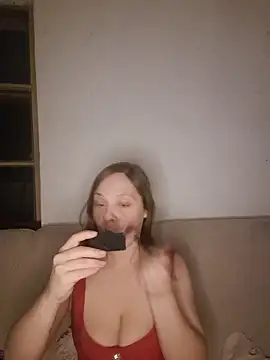 Snapshot of katiestevens chatting on November 19, 2025, 9:26 pm katiestevens online show from November 19, 2025, 9:26 pm