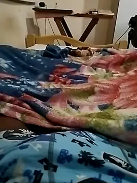 Snapshot of Pua009 chatting on September 17, 2025, 1:13 pm Pua009 online show from September 17, 2025, 1:13 pm