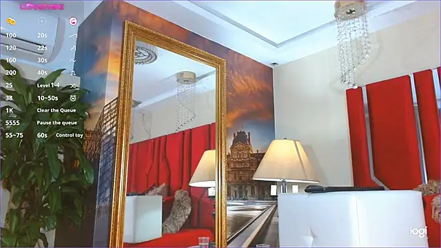 Snapshot of Annabelle-Queen chatting on December 3, 2024, 11:18 pm Annabelle-Queen online show from December 3, 2024, 11:18 pm