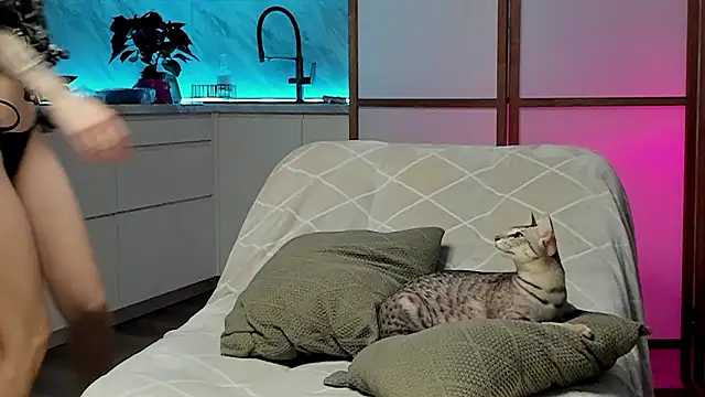 Devilina V online show from December 5, 2024, 2:39 pm