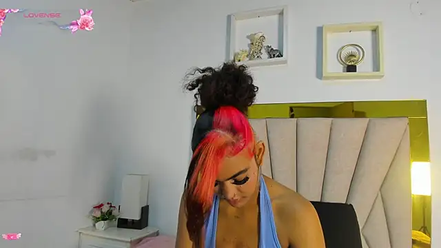 Snapshot of vahiolet_fuentes chatting on November 15, 2025, 3:10 am vahiolet fuentes online show from November 15, 2025, 3:10 am