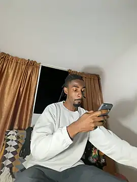 Snapshot of Malkon_Big chatting on January 12, 2026, 12:39 am Malkon Big online show from January 12, 2026, 12:39 am