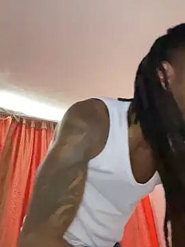 Snapshot of Malkon_Big chatting on January 6, 2026, 5:39 pm Malkon Big online show from January 6, 2026, 5:39 pm