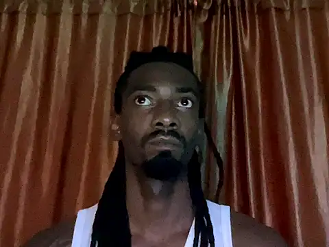 Snapshot of Malkon_Big chatting on January 15, 2026, 8:45 pm Malkon Big online show from January 15, 2026, 8:45 pm