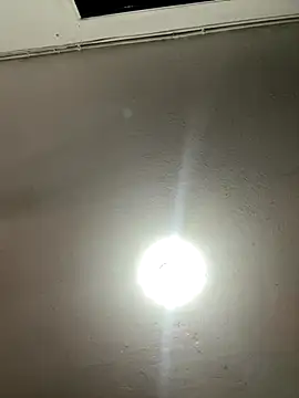 karenlennox1 online show from October 31, 2025, 9:43 pm