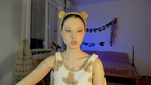 Snapshot of Jenny_darling_love chatting on January 8, 2025, 9:55 pm Jenny darling love online show from January 8, 2025, 9:55 pm