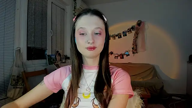 Snapshot of Jenny_darling_love chatting on March 10, 2025, 7:07 pm Jenny darling love online show from March 10, 2025, 7:07 pm