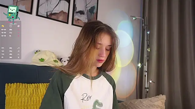 Snapshot of EdlinHargus chatting on February 3, 2026, 2:43 am EdlinHargus online show from February 3, 2026, 2:43 am