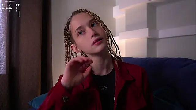 Snapshot of EdlinHargus chatting on September 19, 2025, 3:10 am EdlinHargus online show from September 19, 2025, 3:10 am