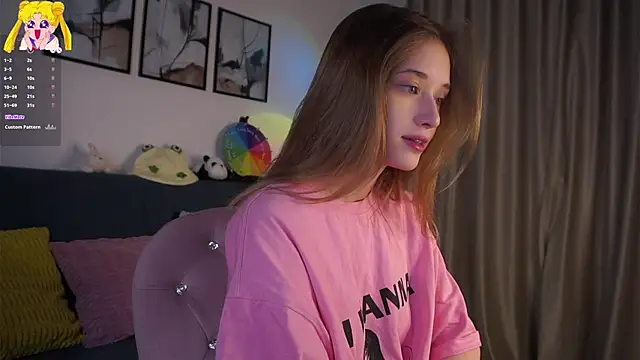 Snapshot of EdlinHargus chatting on February 20, 2026, 1:35 am EdlinHargus online show from February 20, 2026, 1:35 am