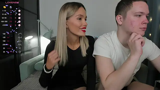 W    online show from December 25, 2024, 5:47 pm