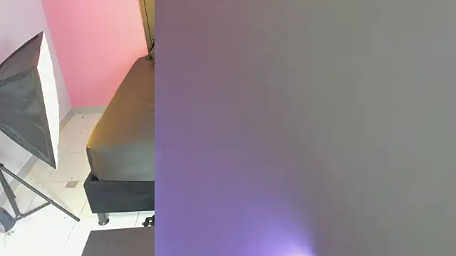 Snapshot of Kate_bunny_ chatting on December 21, 2025, 11:34 am Kate bunny online show from December 21, 2025, 11:34 am