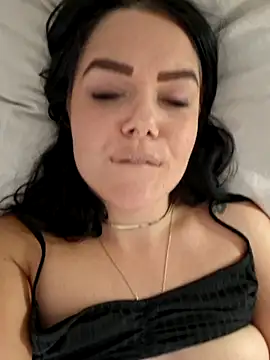 Snapshot of Xladycharme chatting on October 30, 2025, 9:29 am Xladycharme online show from October 30, 2025, 9:29 am