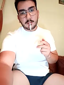 Snapshot of SevimliBirisi chatting on September 28, 2025, 5:20 pm SevimliBirisi online show from September 28, 2025, 5:20 pm