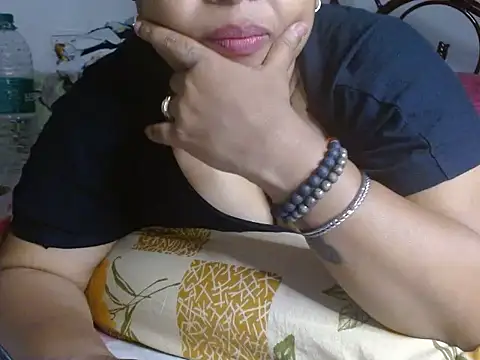 TASHa009 online show from March 5, 2025, 4:35 pm