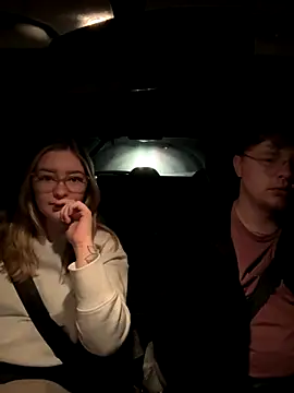 Snapshot of xX_HotCouple_Xx chatting on November 9, 2025, 5:50 pm xX HotCouple Xx online show from November 9, 2025, 5:50 pm