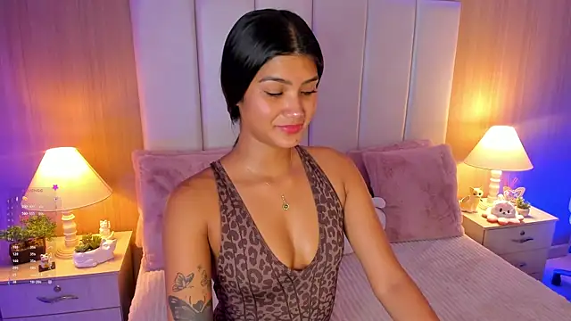 CaseyPiierce online show from September 27, 2025, 7:42 pm