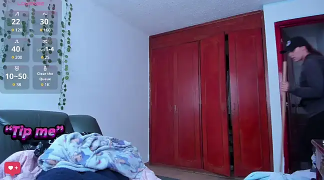 Snapshot of bonnie_moon_ chatting on January 29, 2025, 6:17 pm bonnie moon online show from January 29, 2025, 6:17 pm