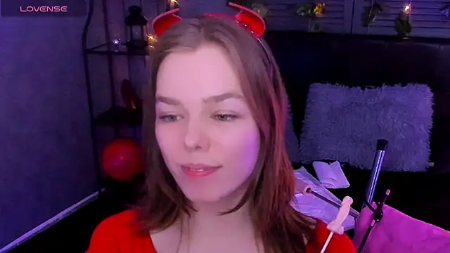 Snapshot of Tina_Tayllor chatting on March 9, 2025, 7:15 pm Tina Tayllor online show from March 9, 2025, 7:15 pm