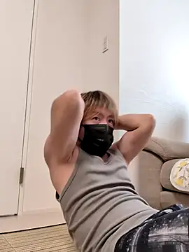 Osikokusama online show from September 25, 2025, 12:49 am