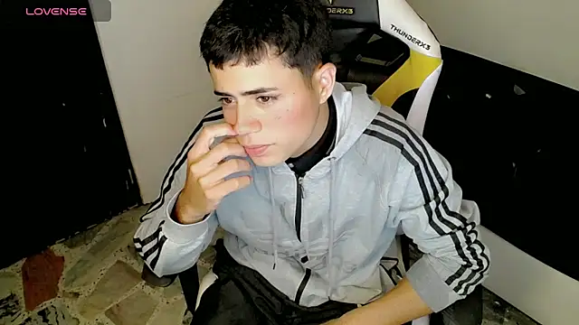 bby santi online show from October 5, 2025, 12:12 am