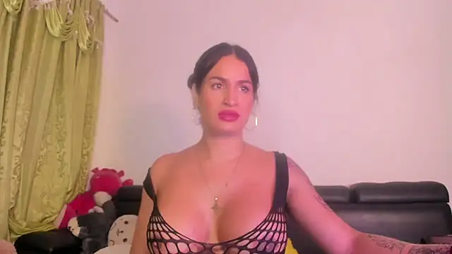 Snapshot of jennifer_ts chatting on June 21, 2026, 6:30 am jennifer ts online show from June 21, 2026, 6:30 am
