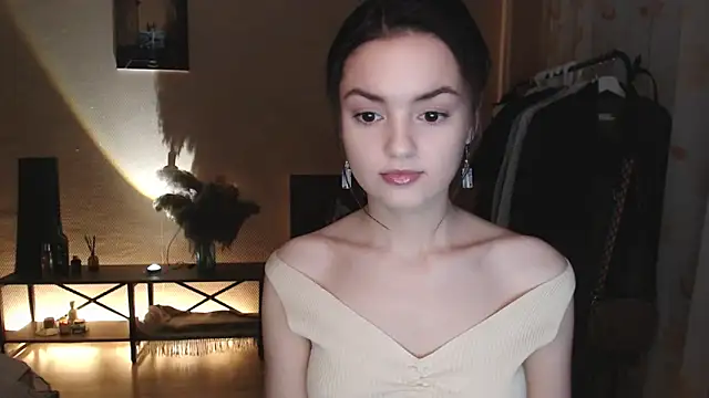 CuteRuby99 online show from January 24, 2025, 11:59 am