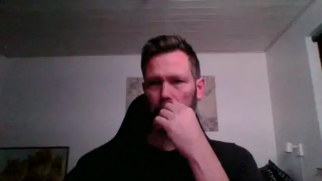 Snapshot of Gotta1 chatting on March 2, 2025, 9:41 pm Gotta1 online show from March 2, 2025, 9:41 pm